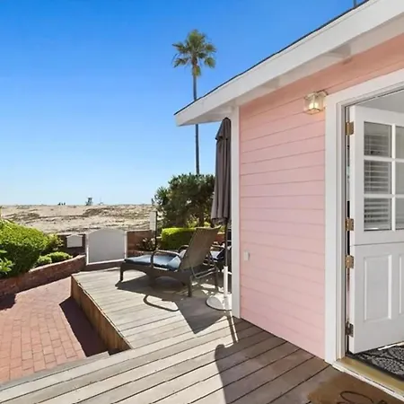 3Br Oceanfront Duplex W- Large Patio, Built-In Bbq Views By Beachview Rentals